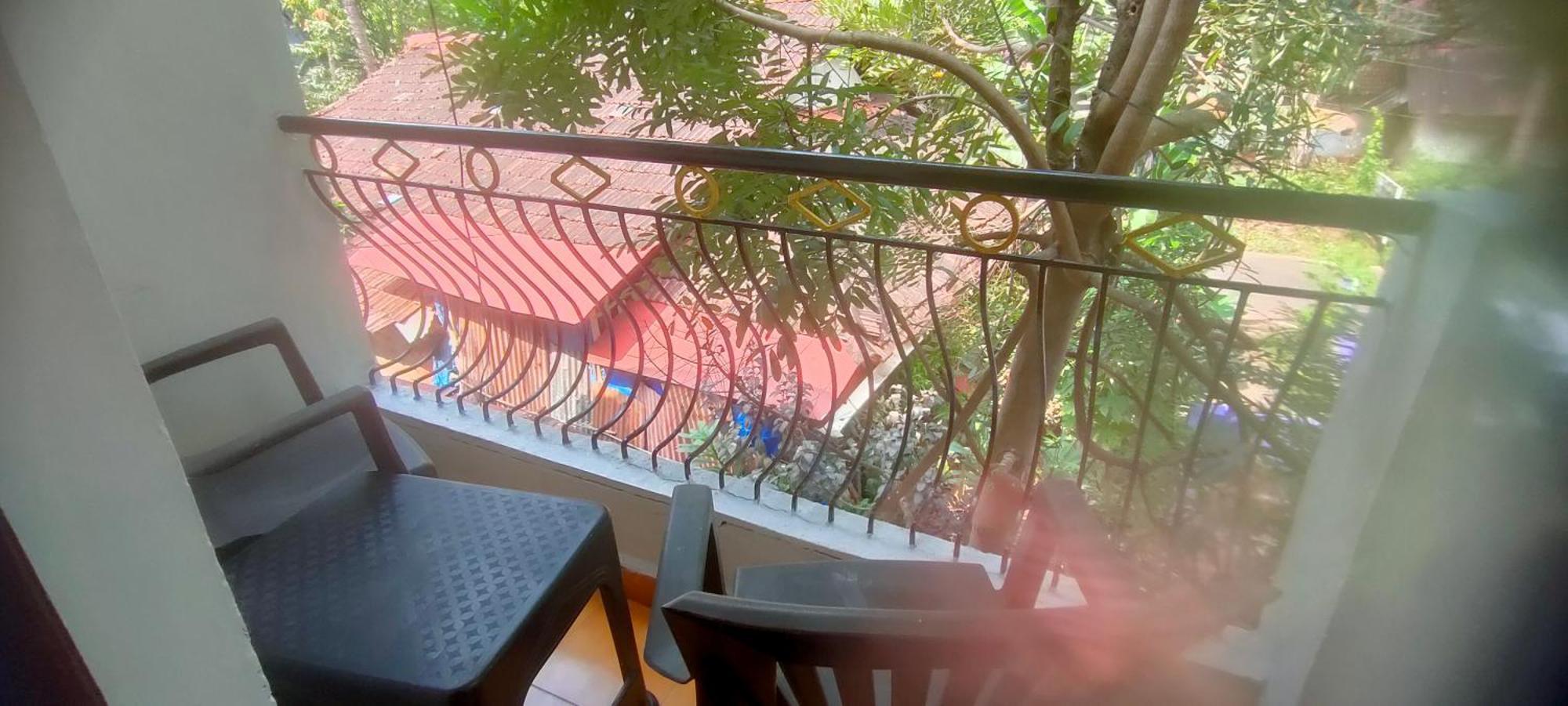 מיורדה Jes Guest House מראה חיצוני תמונה