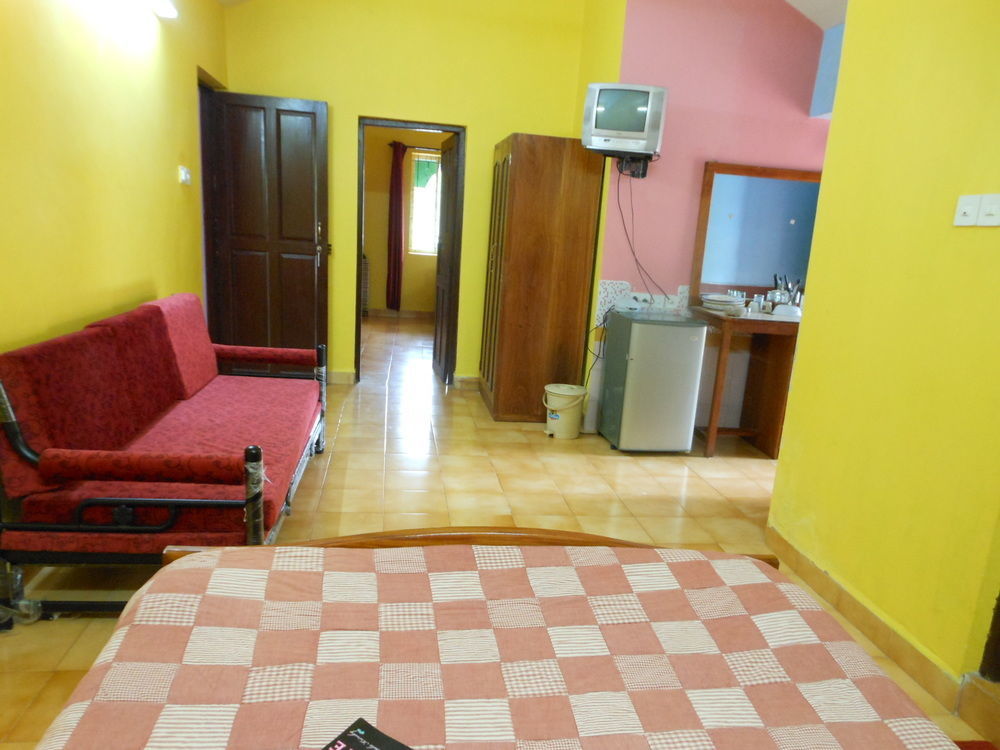 מיורדה Jes Guest House מראה חיצוני תמונה