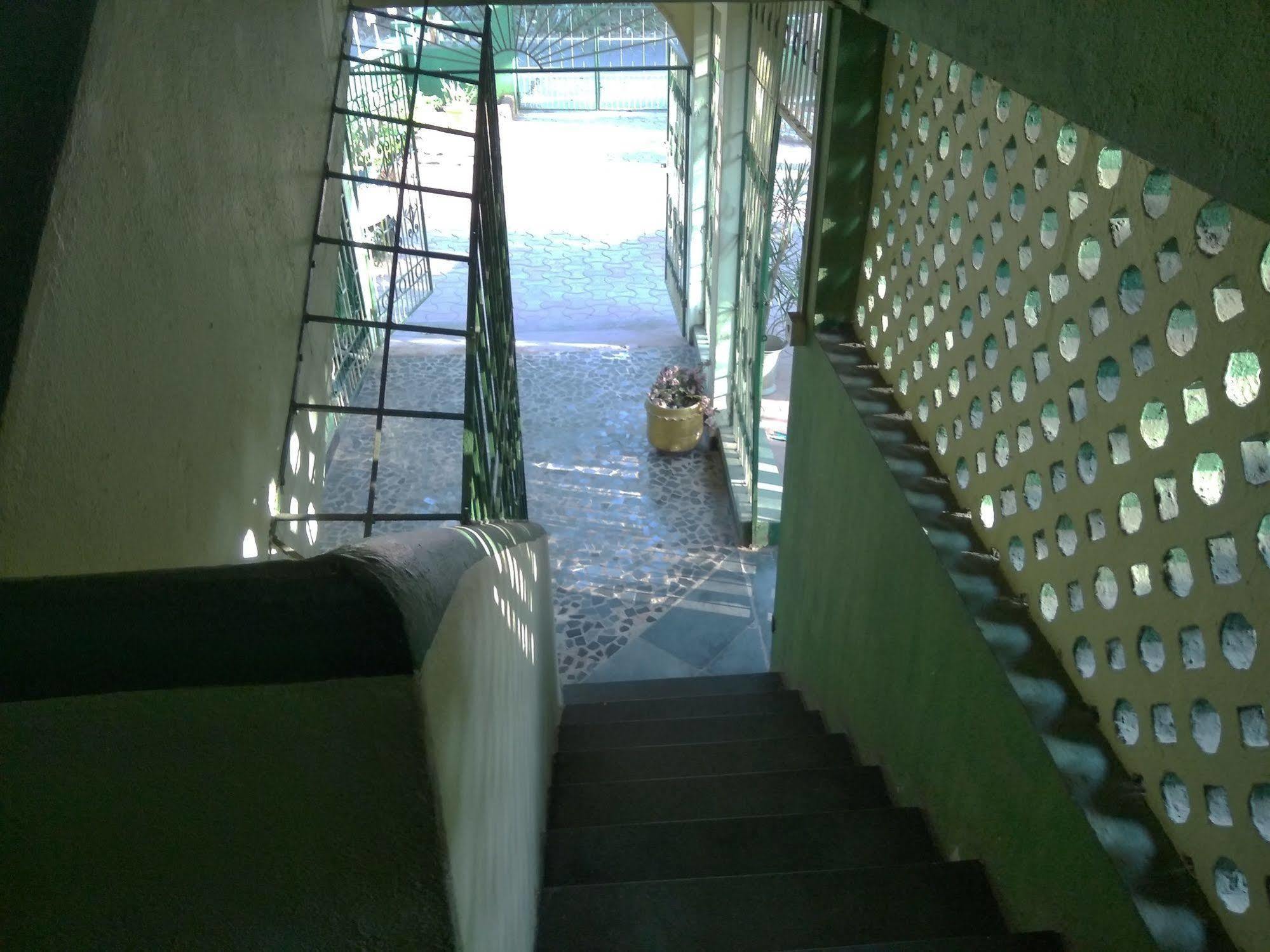 מיורדה Jes Guest House מראה חיצוני תמונה